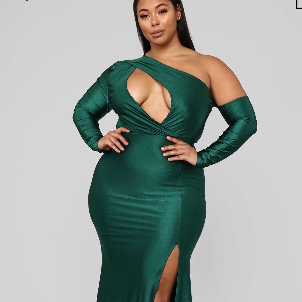 Gitionline dress size 2x new with tags